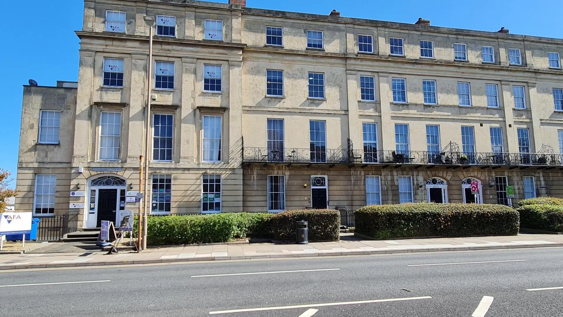Margaret'S Garden By Fortuna Property Cheltenham United Kingdom